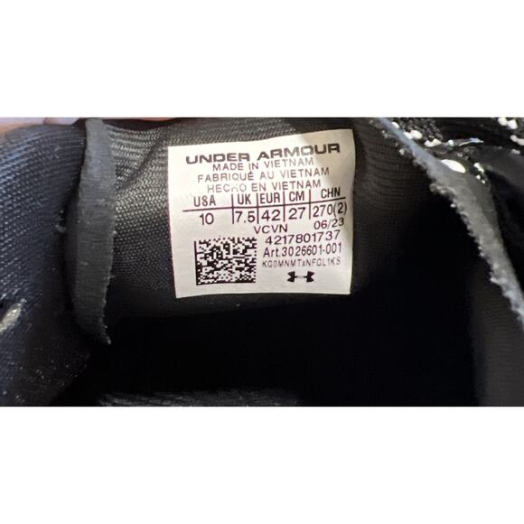 Under Armour Glyde 2.0 MT Women's 10 Softball Cleats Shoes Black 3026601-001 NEW - Picture 7 of 7